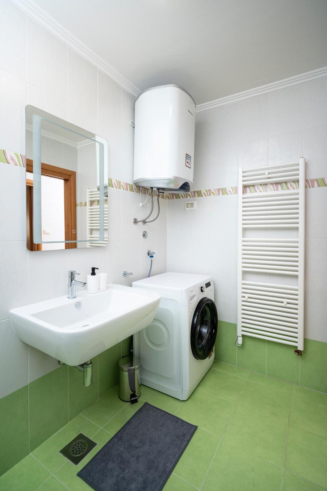 Humagum Sea View Apartment - Garden Palace Umag Bagian luar foto