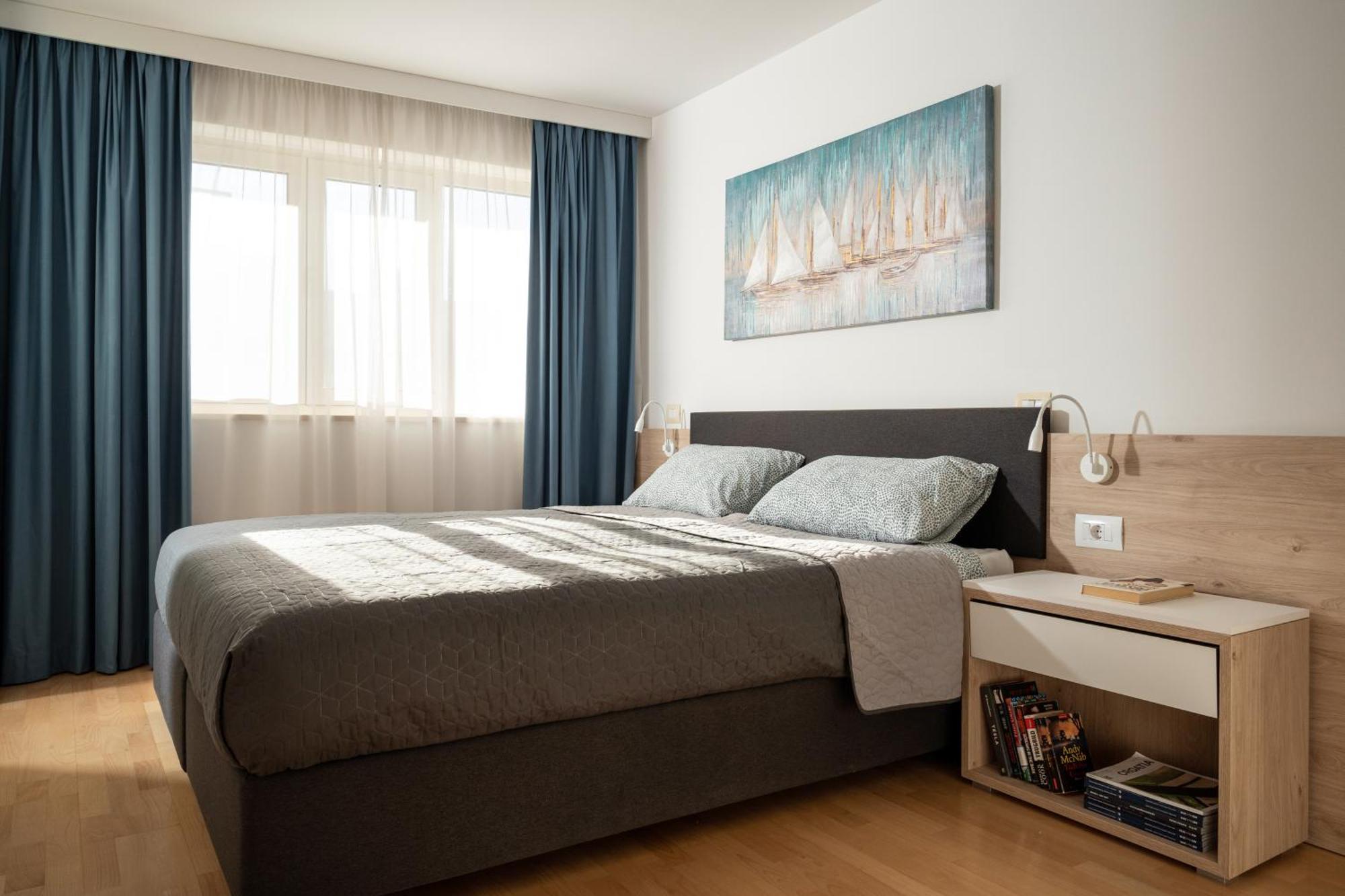 Humagum Sea View Apartment - Garden Palace Umag Bagian luar foto
