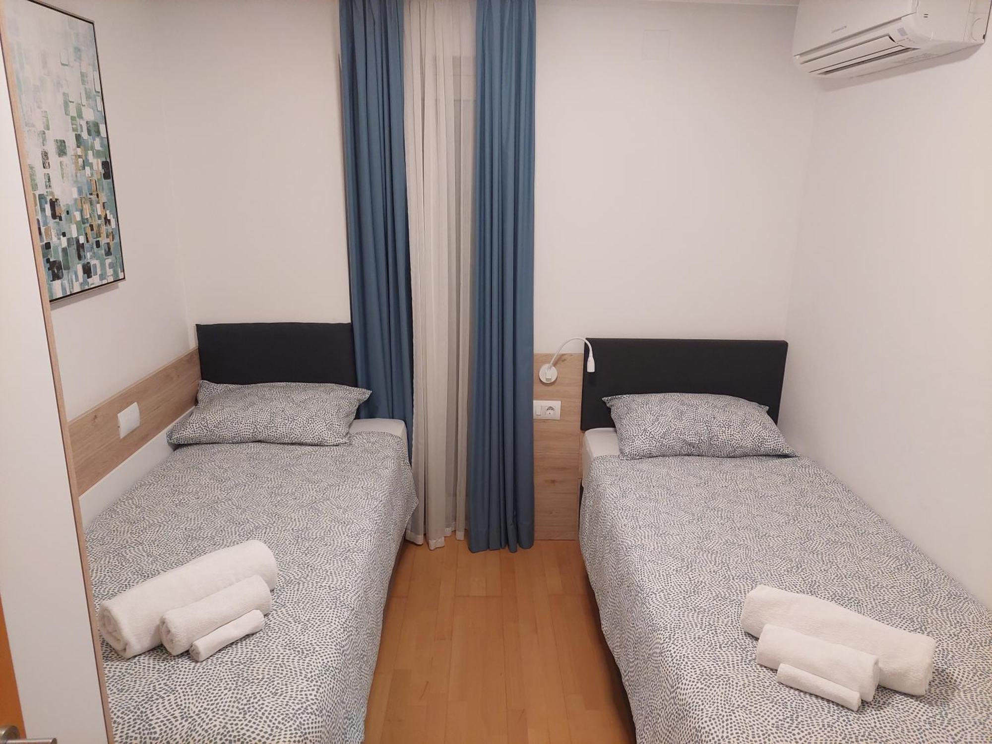 Humagum Sea View Apartment - Garden Palace Umag Bagian luar foto